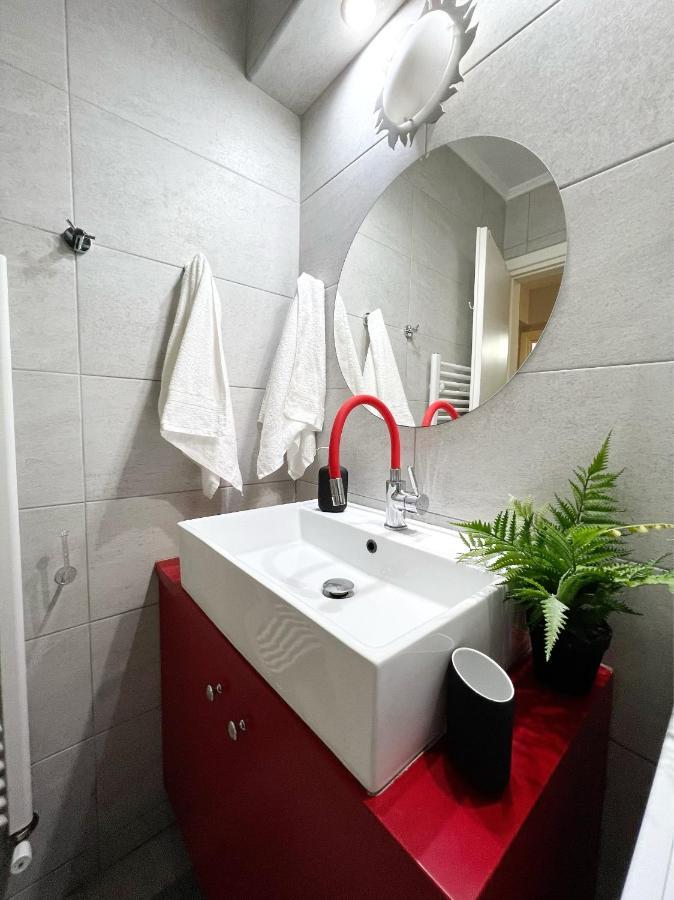 Apartament Kris Atena